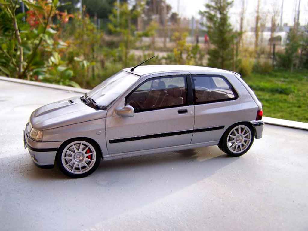 Renault Clio Williams jantes ragnotti 1/18 Ottomobile