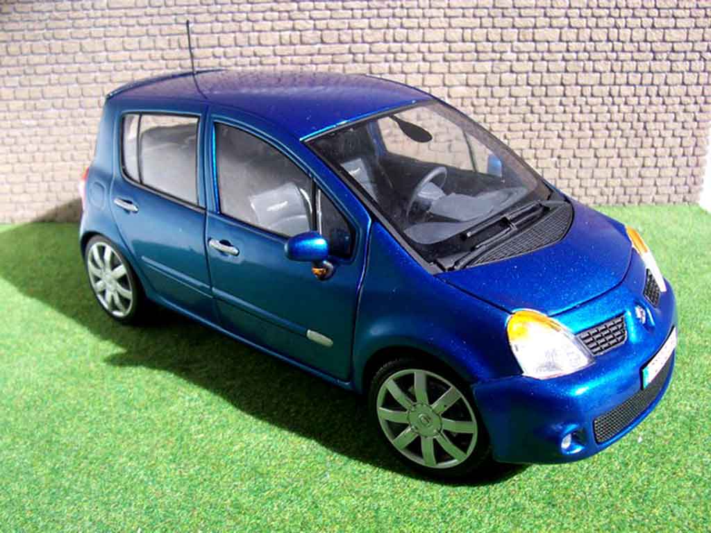 Renault Modus RS 1/18 Norev