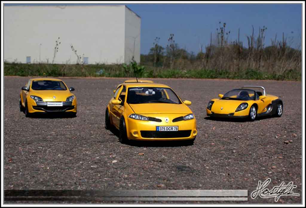 Renault Megane Sport rs yellow siryus 1/18 Burago