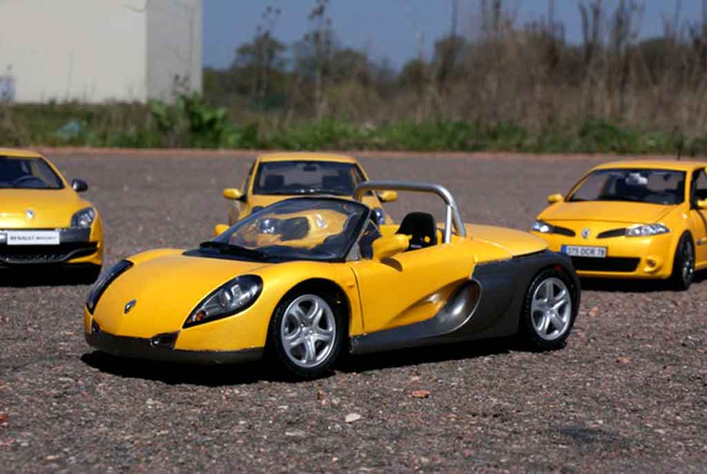 Renault Spider 1/18 Anson yellow sirius diecast model cars