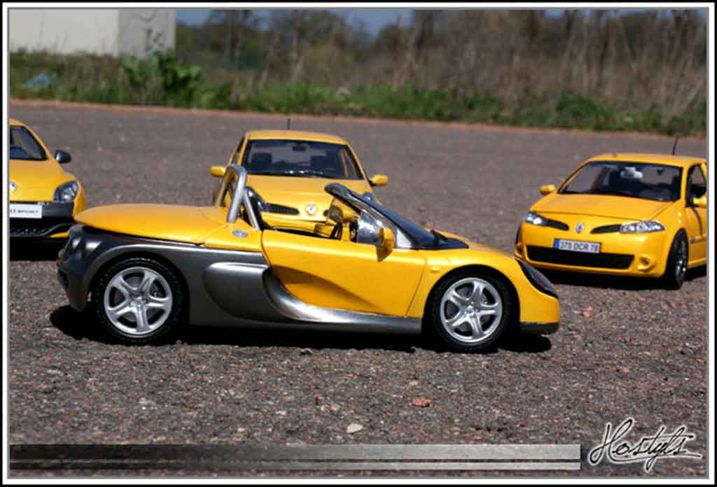 Renault Spider Base yellow sirius 1/18 Anson