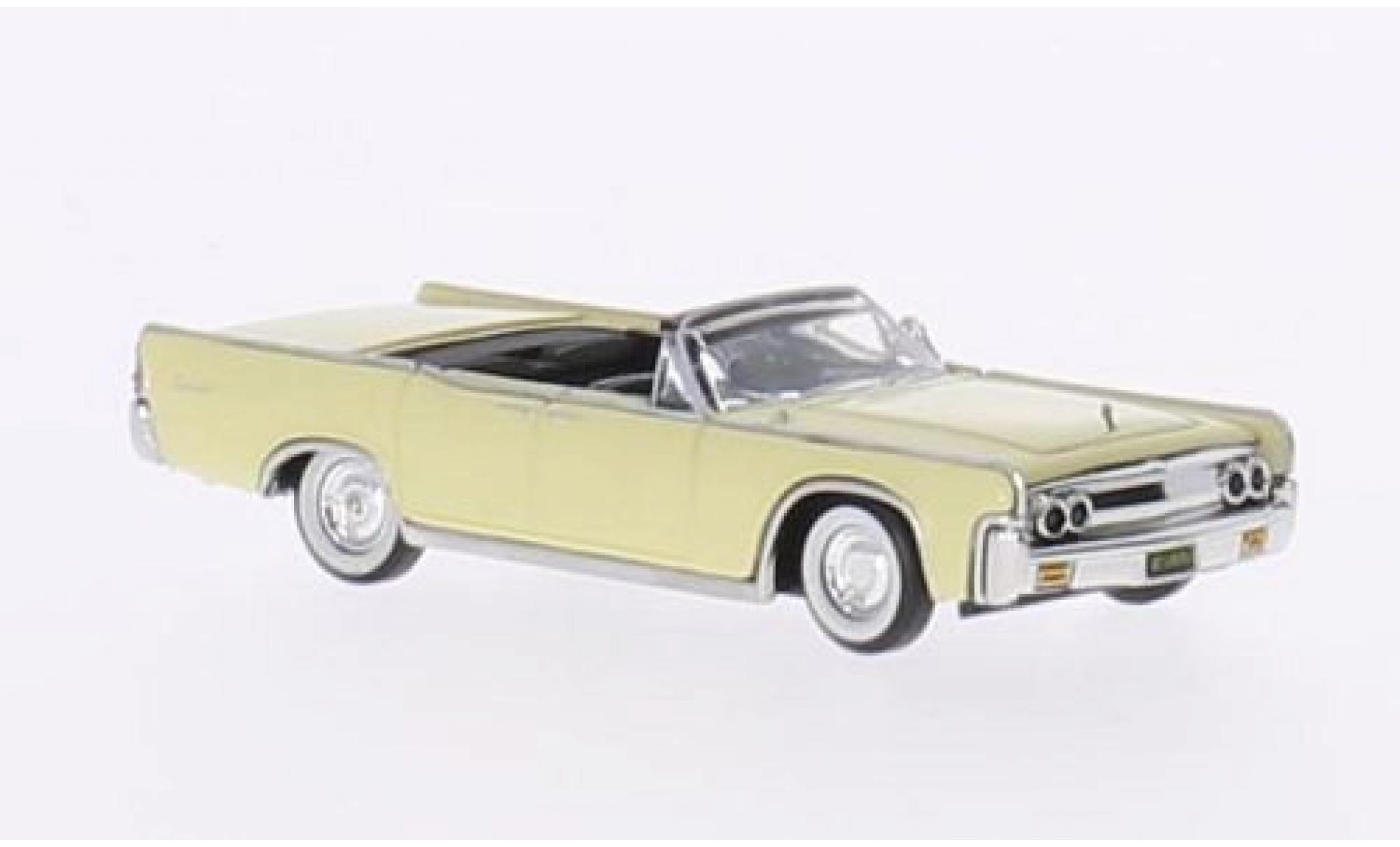 Lincoln Continental 1/87 Ricko Convertible yellow 1963 diecast model cars