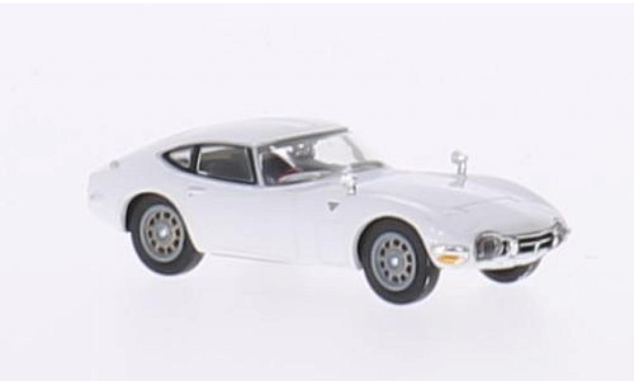 Toyota 2000 GT 1/87 Ricko white RHD ohne Vitrine diecast model cars