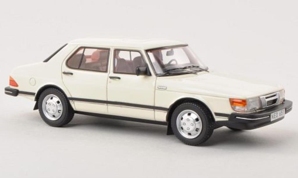 Saab 900 1/43 Neo GLi white 4-Turer 1981 diecast model cars