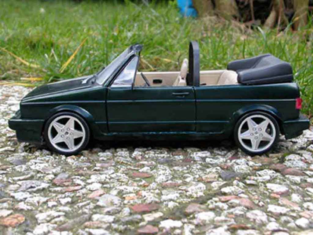 Volkswagen Golf Cabriolet karmann 1/18 Sun Star