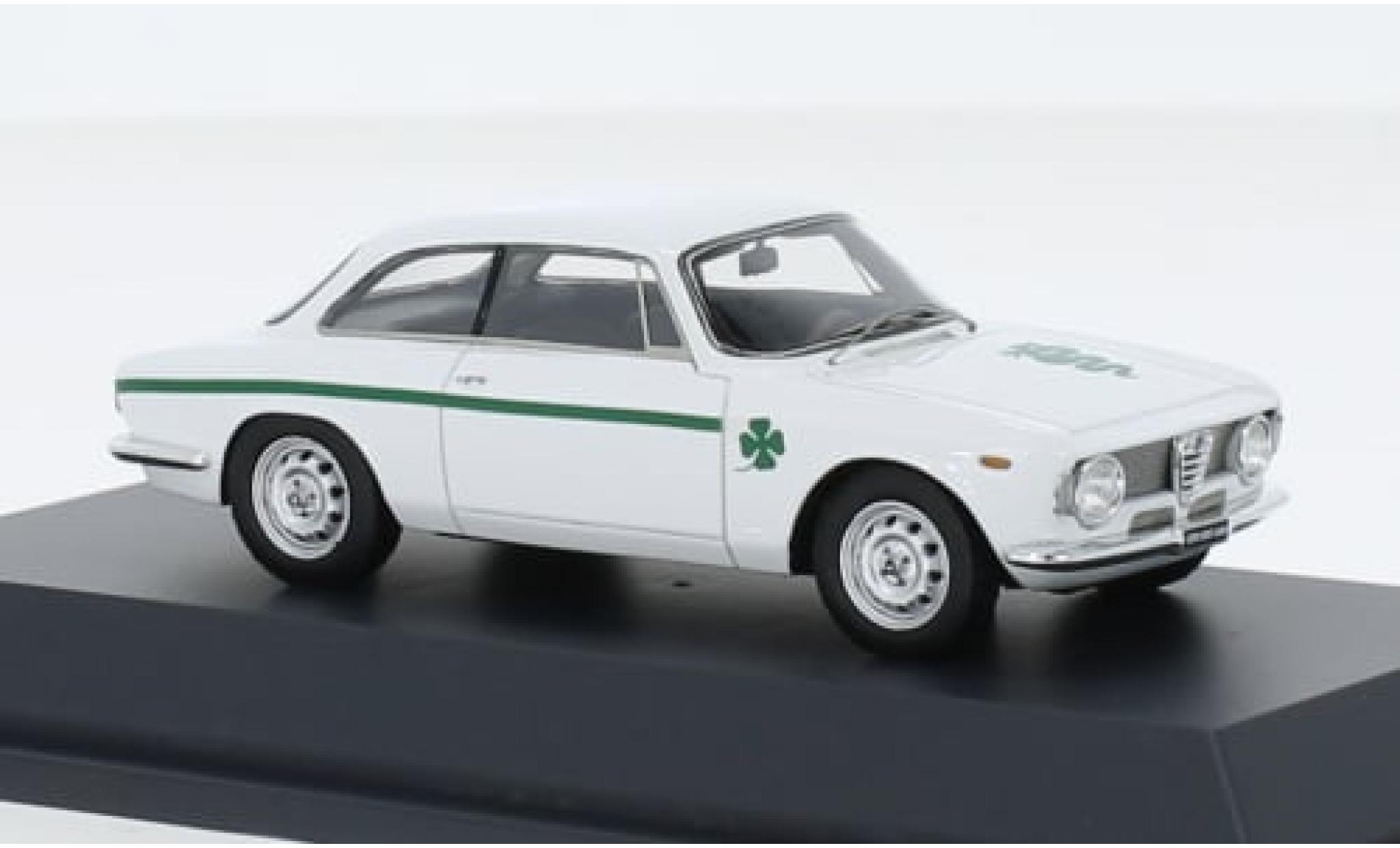 Alfa Romeo GT 1/43 Schuco ProR A white 1965 1:43 diecast model cars