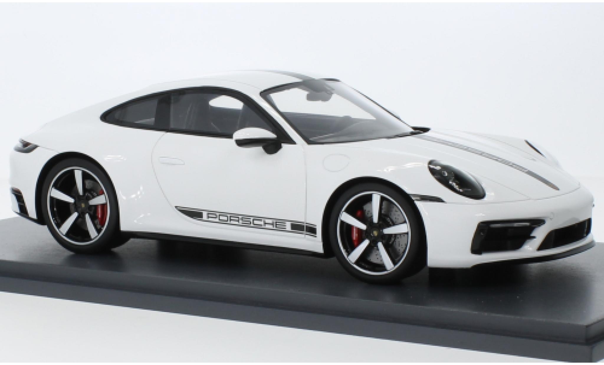 Porsche 992 4S 1/18 Schuco ProR 911  Carrera white 2019 diecast model cars