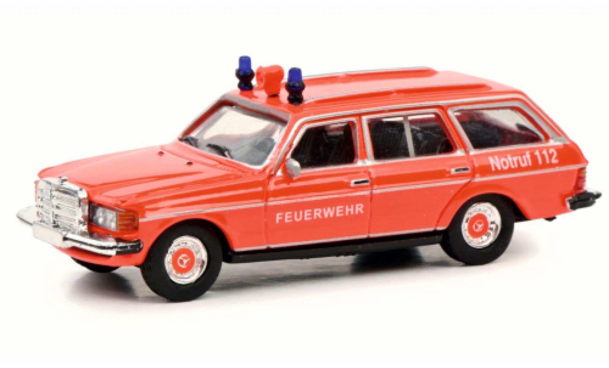 Mercedes 240 1/87 Schuco TE (S123) Fire brigade diecast model cars