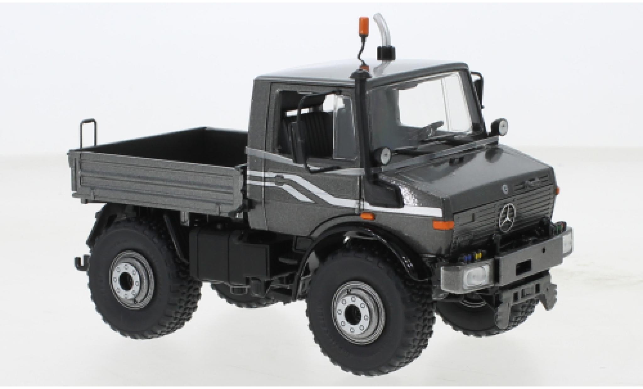 Mercedes Unimog 1/32 Schuco U1600 metallise grey diecast model cars