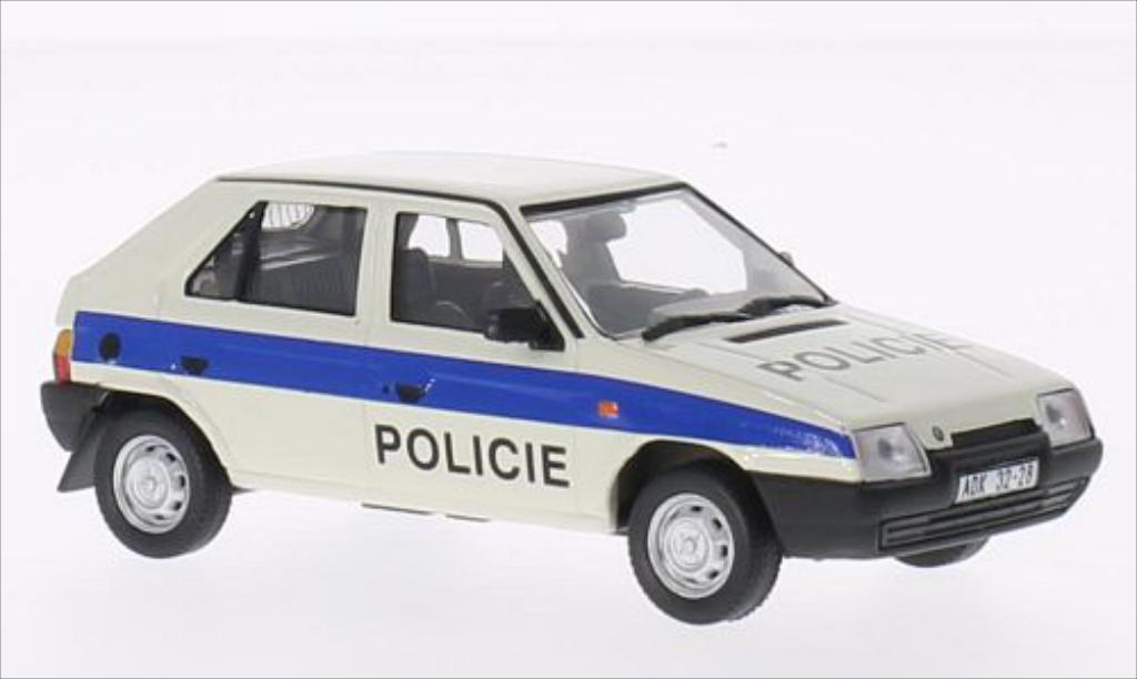 Skoda Favorit 1/43 Abrex 1987 diecast model cars