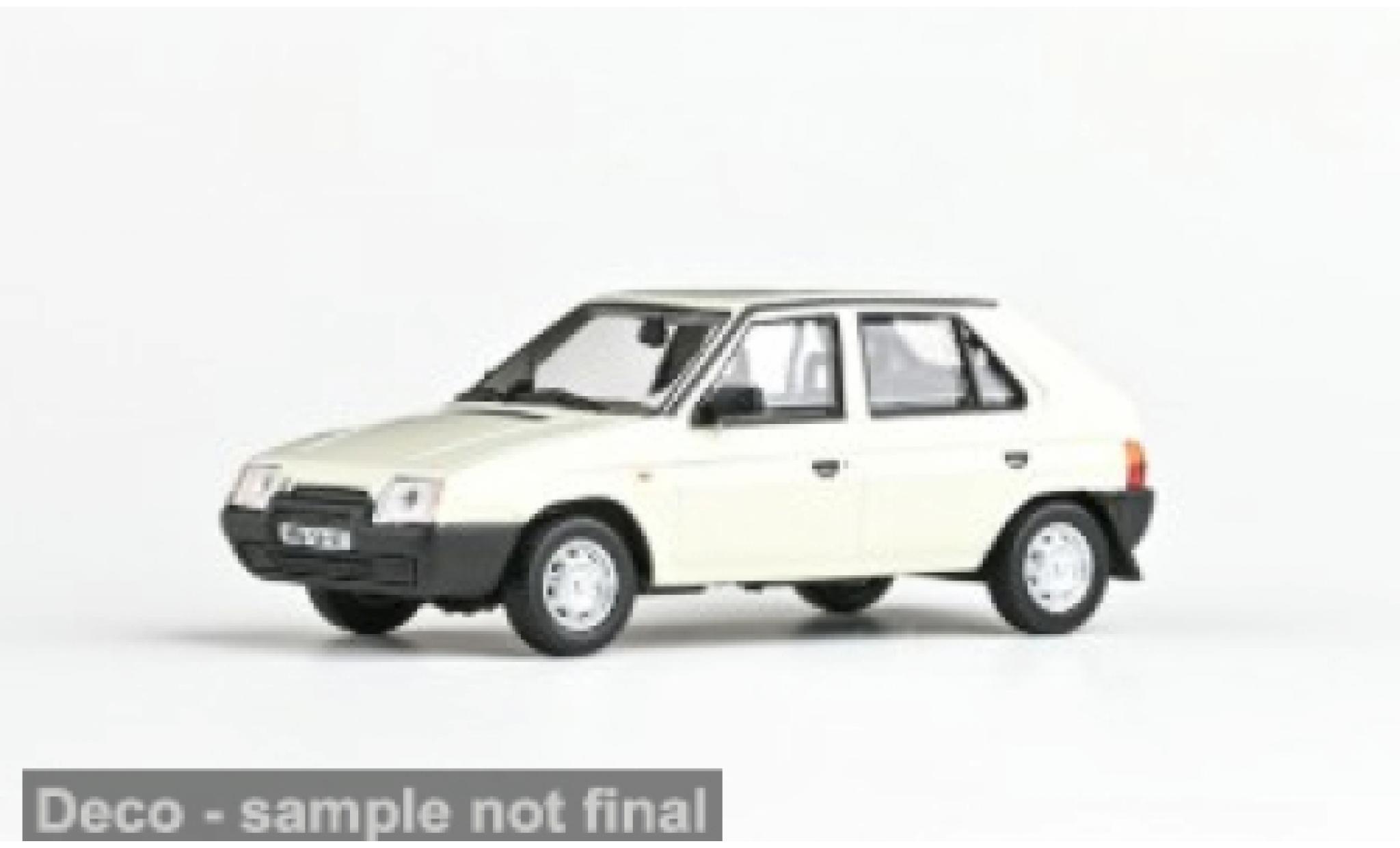 Skoda Favorit 1/43 Abrex beige 1988 1:43 diecast model cars