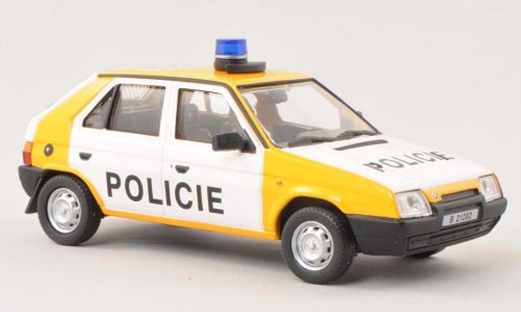 Skoda Favorit 1/43 Abrex Policie (Tschechische Police) 1987 diecast model cars