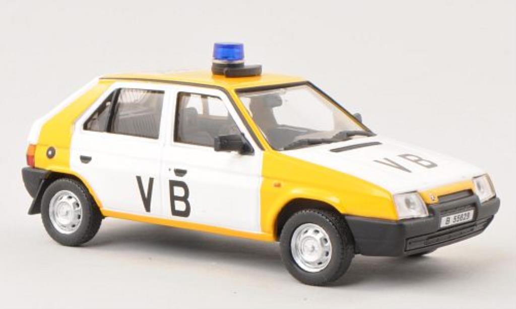Skoda Favorit 1/43 Abrex VB (Tschechische Police) 1988 diecast model cars