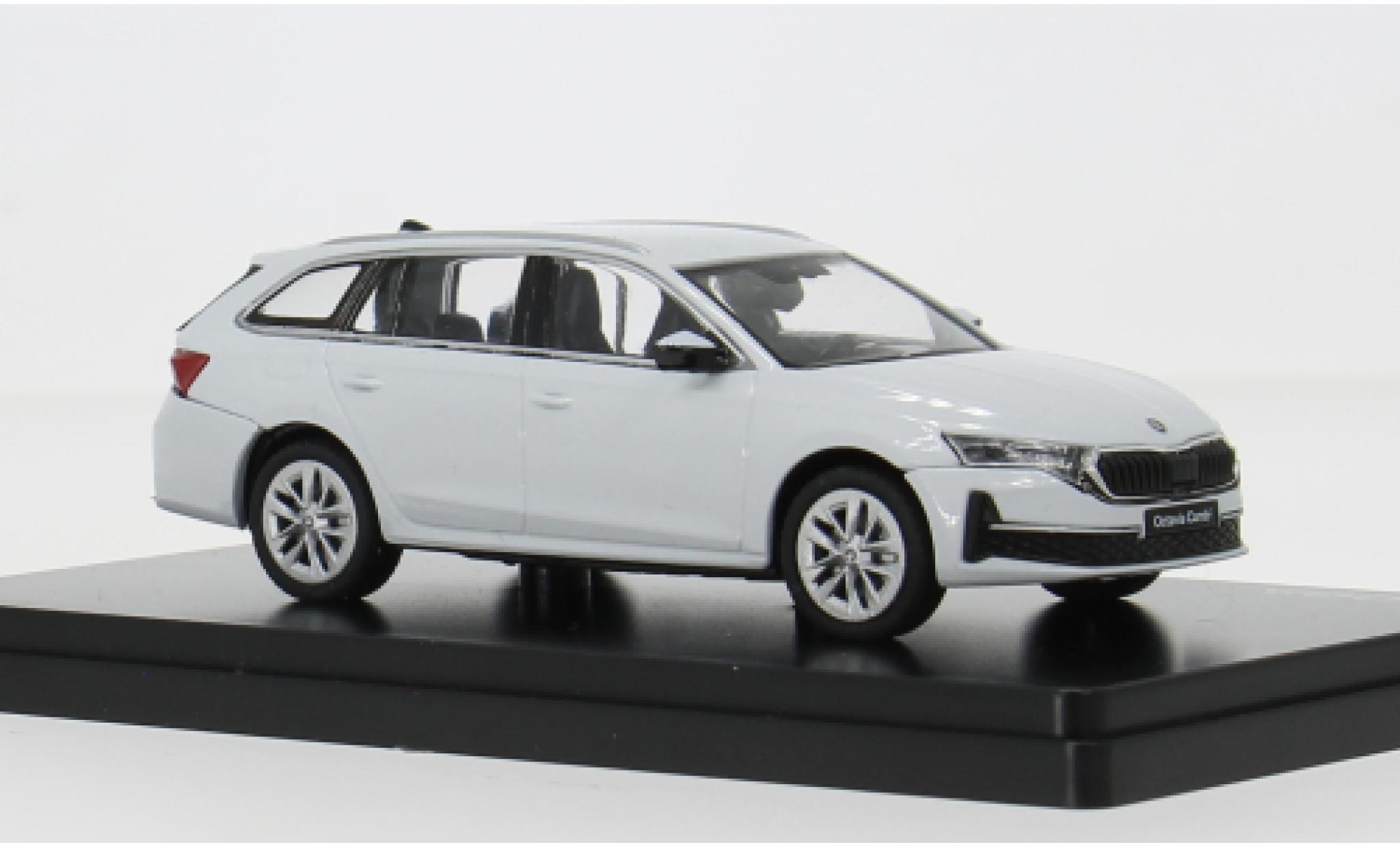 Skoda Octavia 1/43 Abrex IV FL white 2024 1:43 diecast model cars