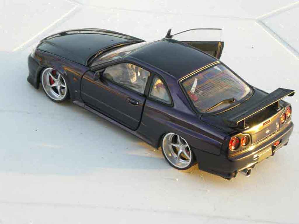 Nissan Skyline R34 purple racing jantes 20 pouces 1/18 Autoart