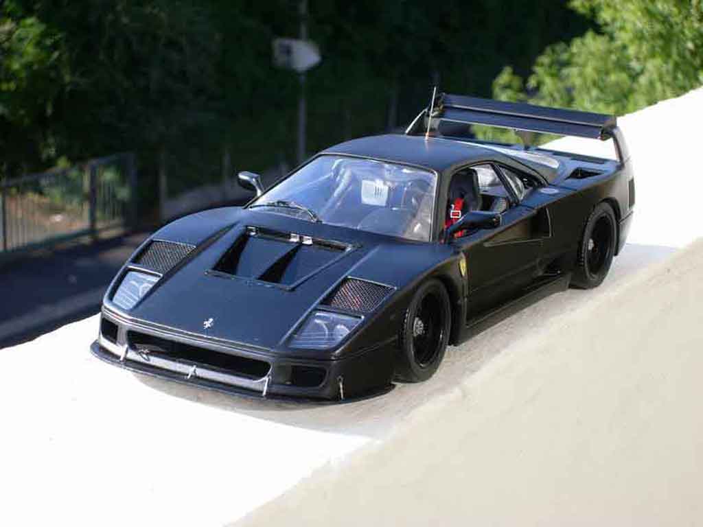 Ferrari F40 LM 1/18 Polistil LM black diecast model cars