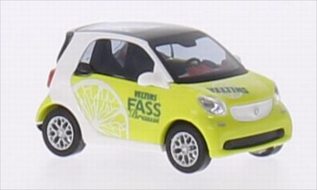 Smart ForTwo coupe 1/87 Busch Fortwo coupe Veltins Fassbrause Zitrone diecast model cars