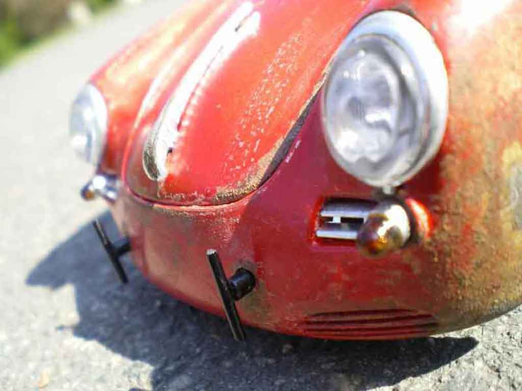 Porsche 356 Base old school 1/18 Burago