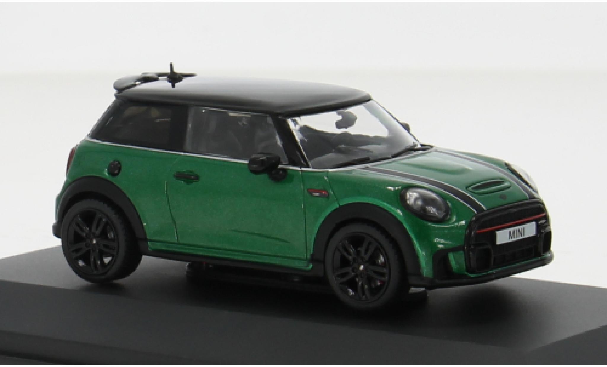 Mini Cooper 1/43 Solido JCW green 2023 1:43 diecast model cars