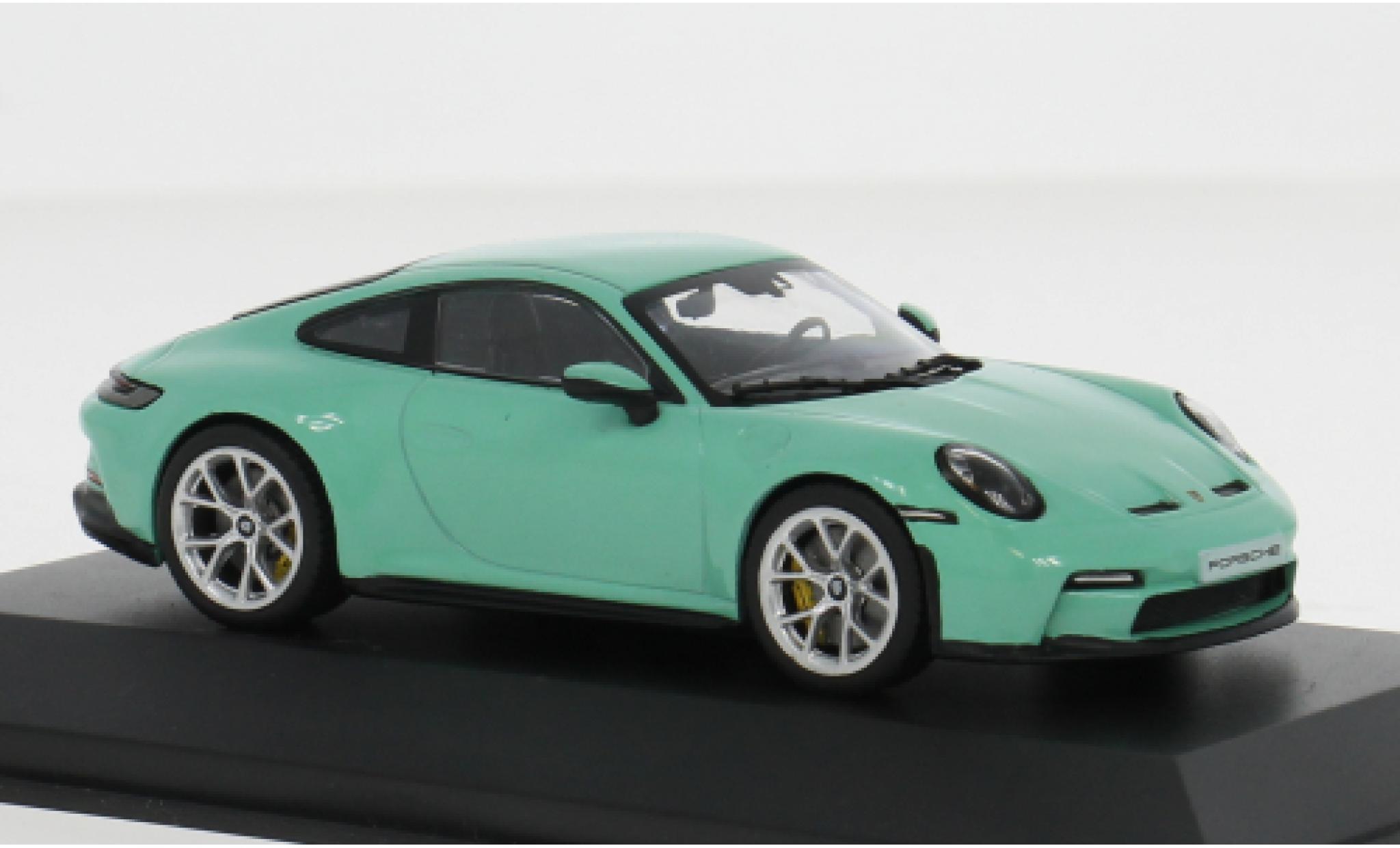 Porsche 992 GT3 1/43 Solido 911  green 1:43 diecast model cars