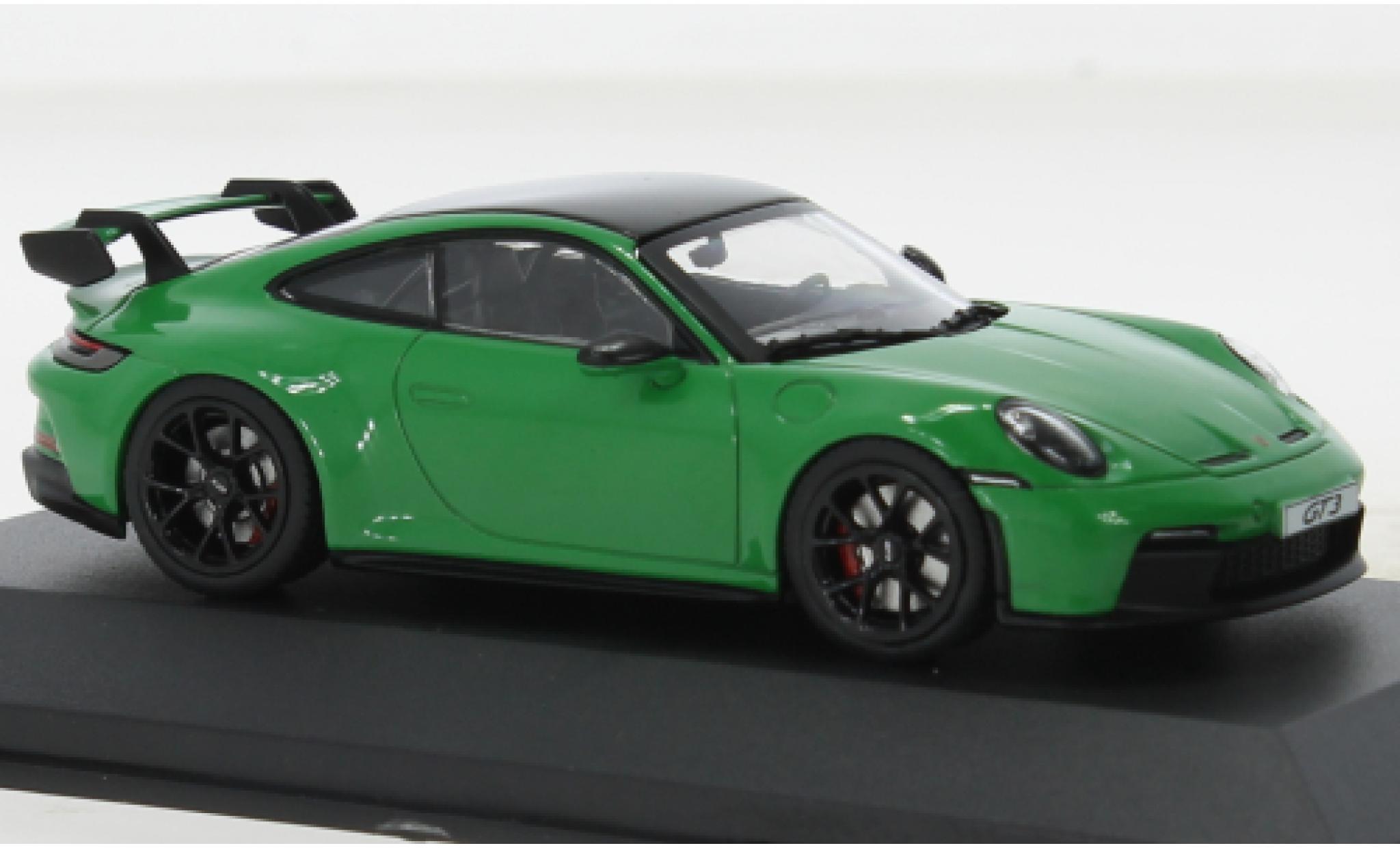 Porsche 992 GT3 1/43 Solido 911  green diecast model cars