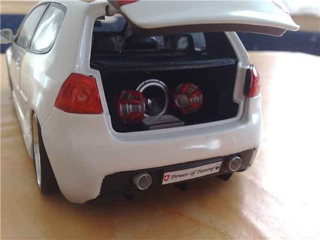 Volkswagen Golf GTI white jantes bbs 1/18 Norev