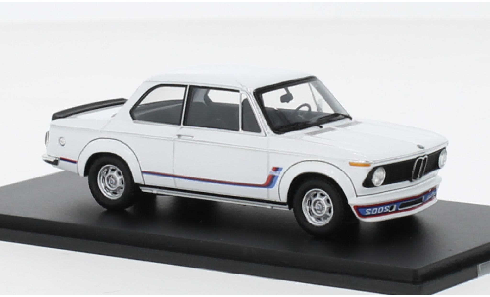 Bmw 2002 1/18 Spark Turbo white 1973 diecast model cars