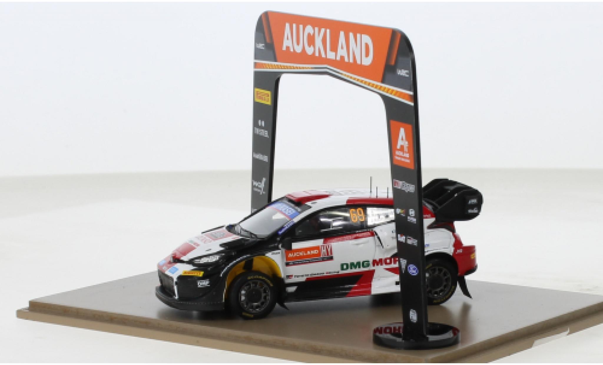 Toyota Yaris 1/43 Spark GR Rally 1 No.69 Gazoo Racing WRT Rally WM Rally Neuseeland 2022 1:43 diecast model cars