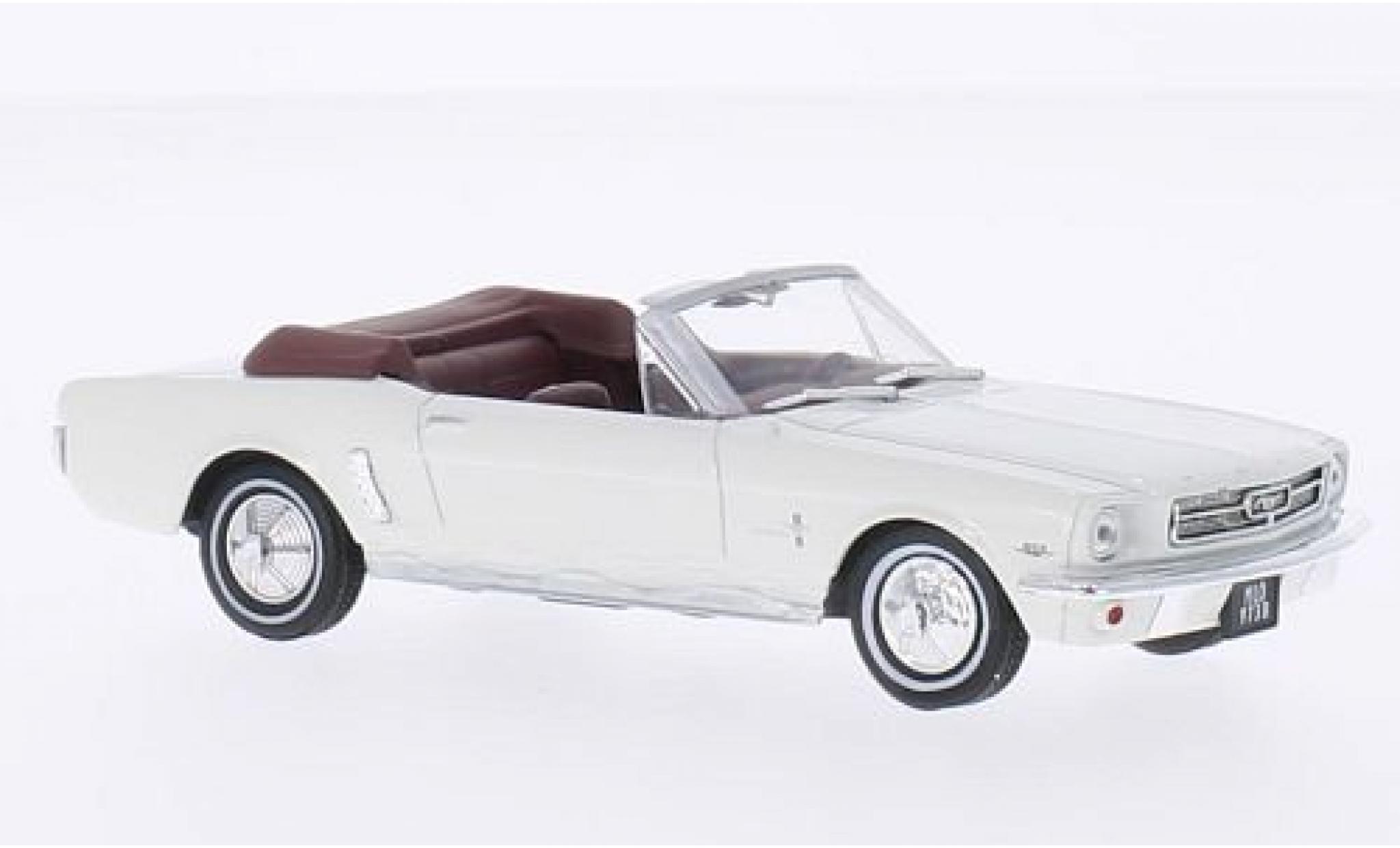 Ford Mustang 1/43 SpecialC Convertible white James Bond 007 Goldfinger ohne Vitrine diecast model cars