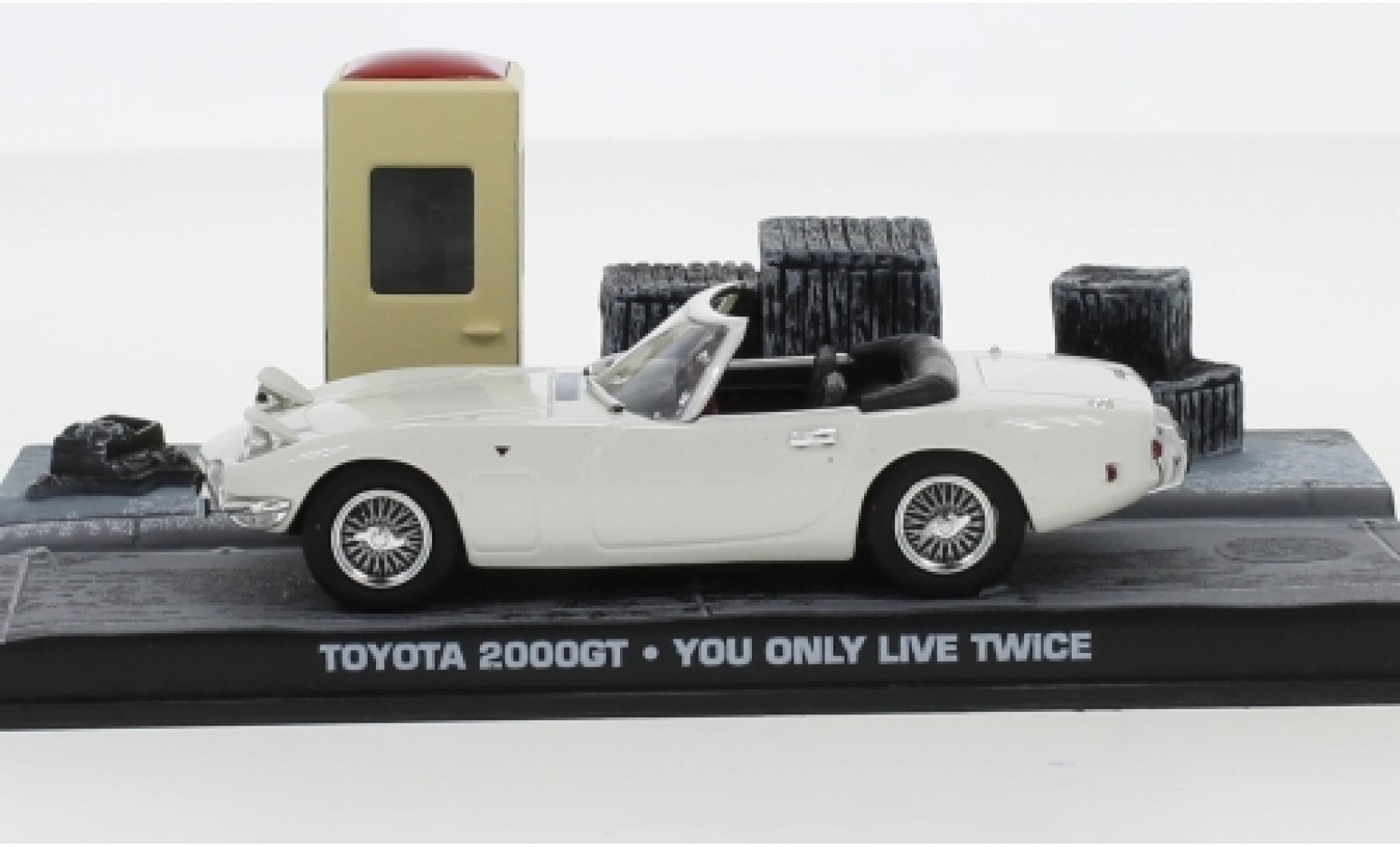 Toyota 2000 GT 1/43 SpecialC Convertible white RHD James Bond 007 1967 Man lebt nur zweimal sans figurines diecast model cars