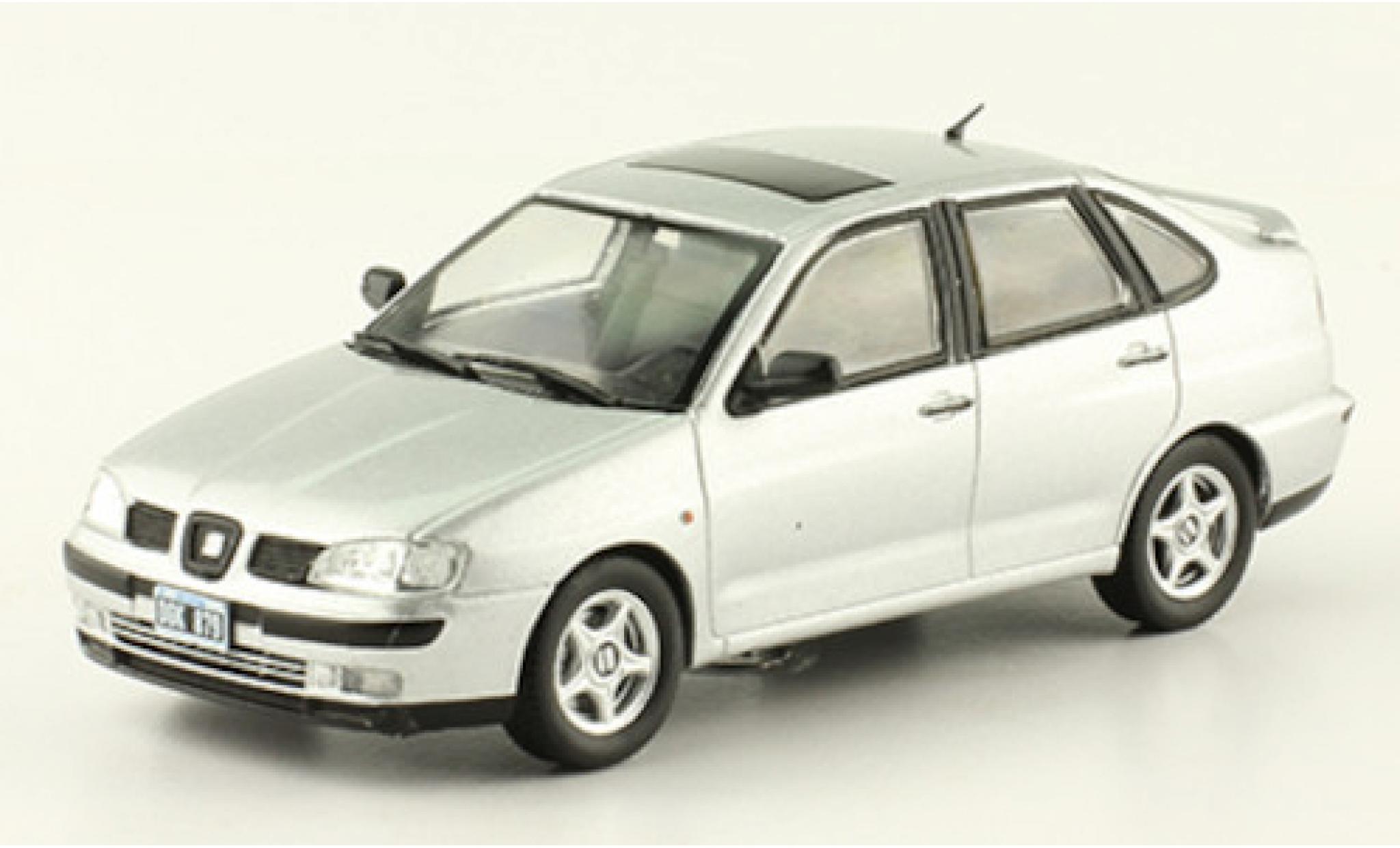Seat Cordoba 1/43 SpecialC .-120 silver 2000 1:43 diecast model cars
