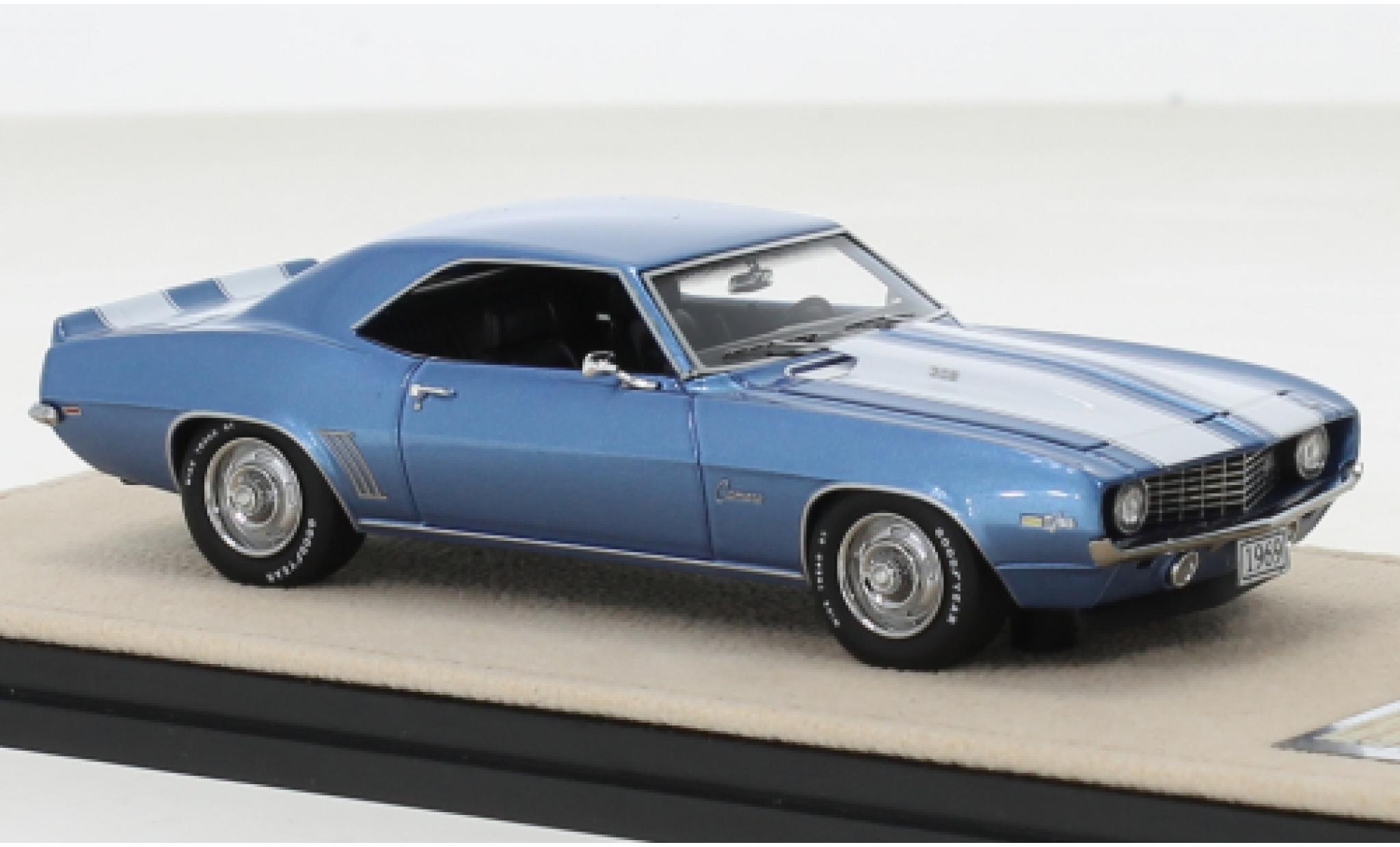 Chevrolet Camaro 1/43 Stamp Models Z28 metallise blue/white 1969 diecast model cars