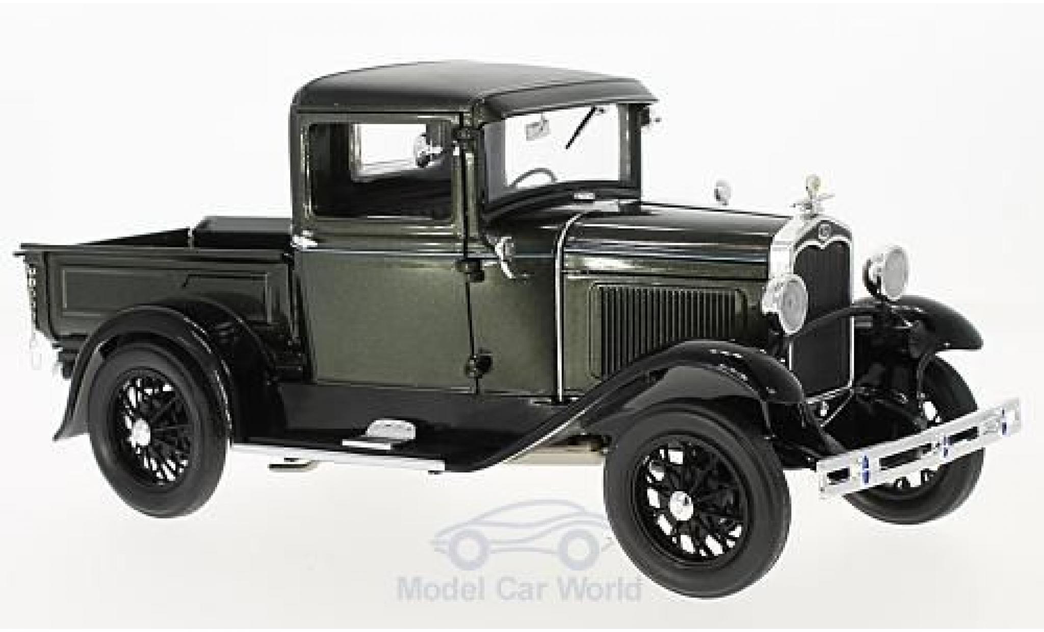 Ford Model A 1/18 Sun Star Pick Up metallic green/black 1931 diecast model cars