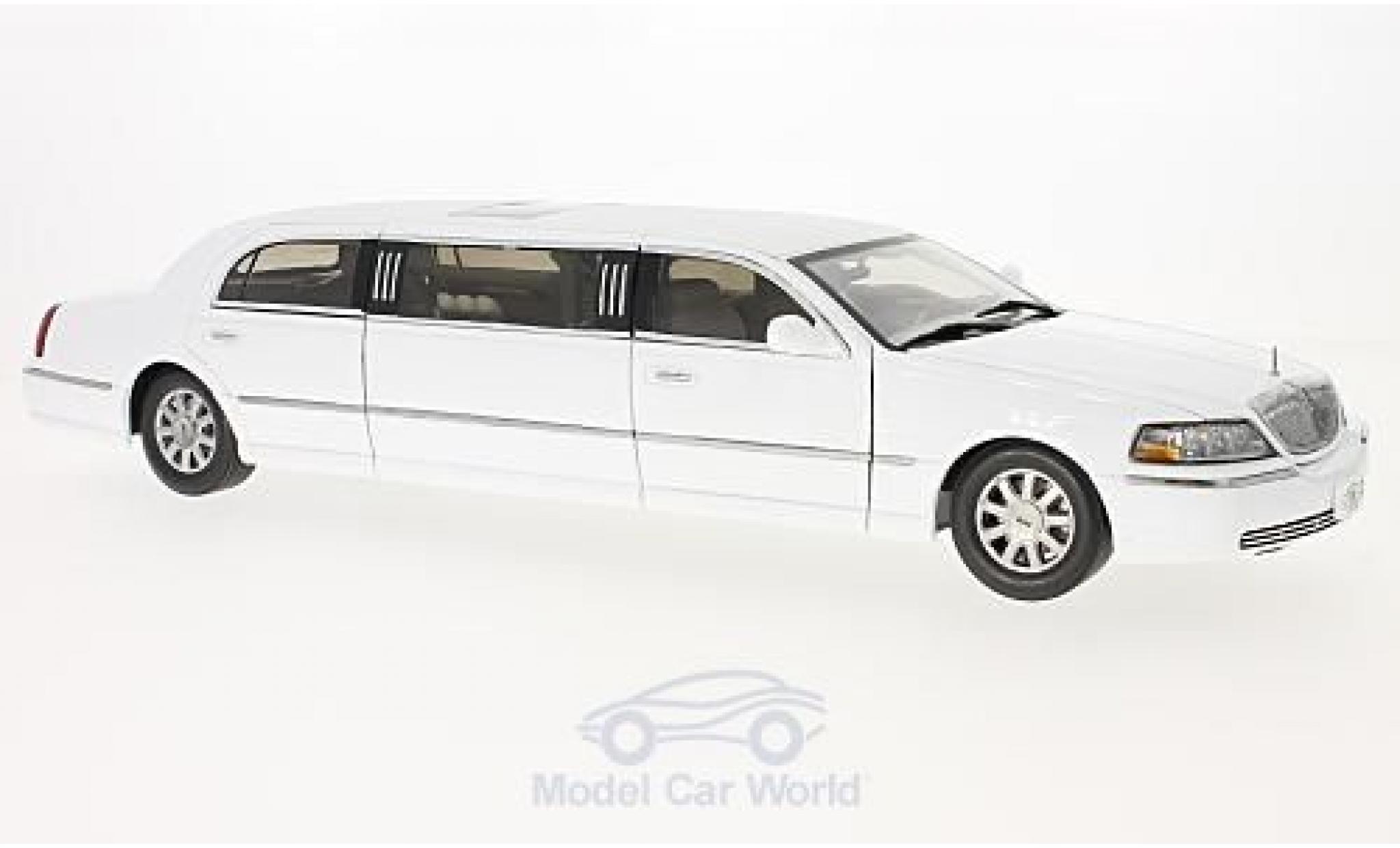 Lincoln Town Car 1/18 Sun Star Limousine white 2003 diecast model cars