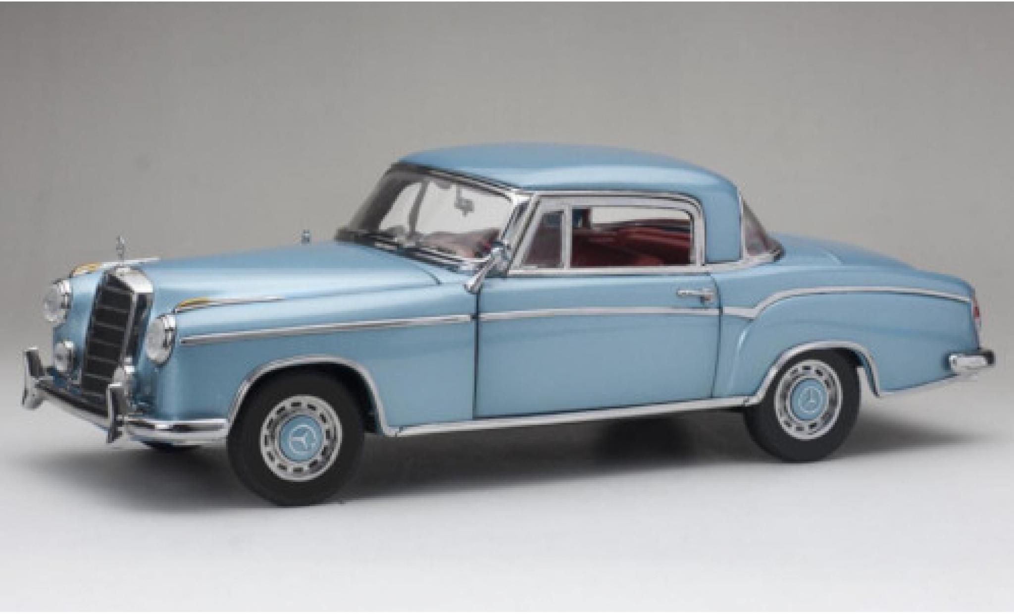 Mercedes CLA 1/18 Sun Star 220 SE Coupe (W128) metallic blue clair 1958 diecast model cars