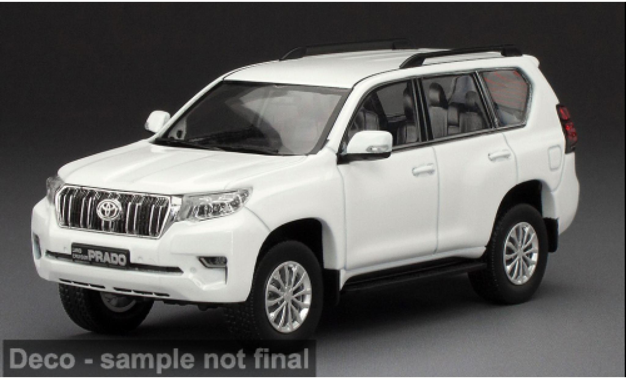 Toyota Land Cruiser 1/43 Sun Star Prado white 2018 1:43 diecast model cars