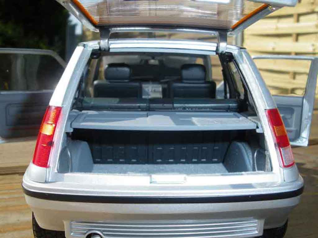 Renault 5 Phase 2 GT Turbo 2 grey 1/18 Norev