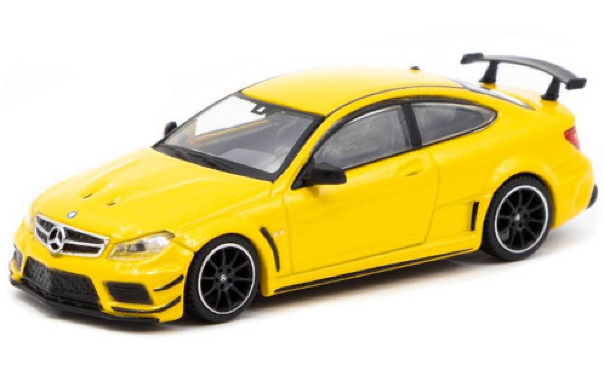 Mercedes Classe C 1/64 Tarmac Works C 63 AMG Coupe Black Series (C205) metallic yellow diecast model cars