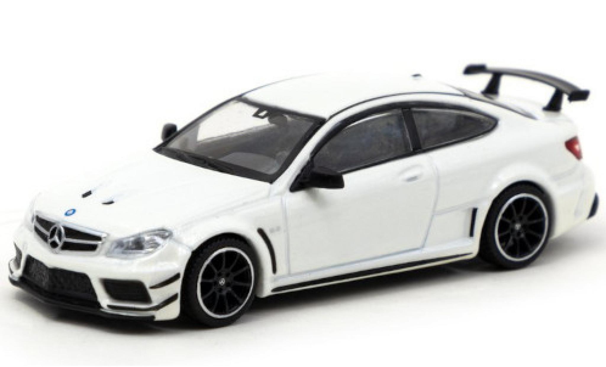 Mercedes Classe C 1/64 Tarmac Works C 63 AMG Coupe Black Series (C205) metallic white Lamley Group Special Edition diecast model cars
