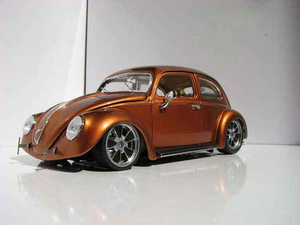 Volkswagen Kafer Base coccinelle ovale orange burn 1/18 Burago