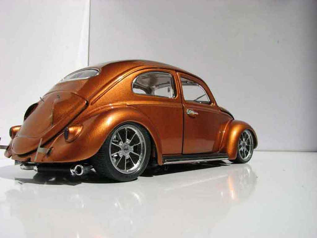 Volkswagen Kafer Base coccinelle ovale orange burn 1/18 Burago