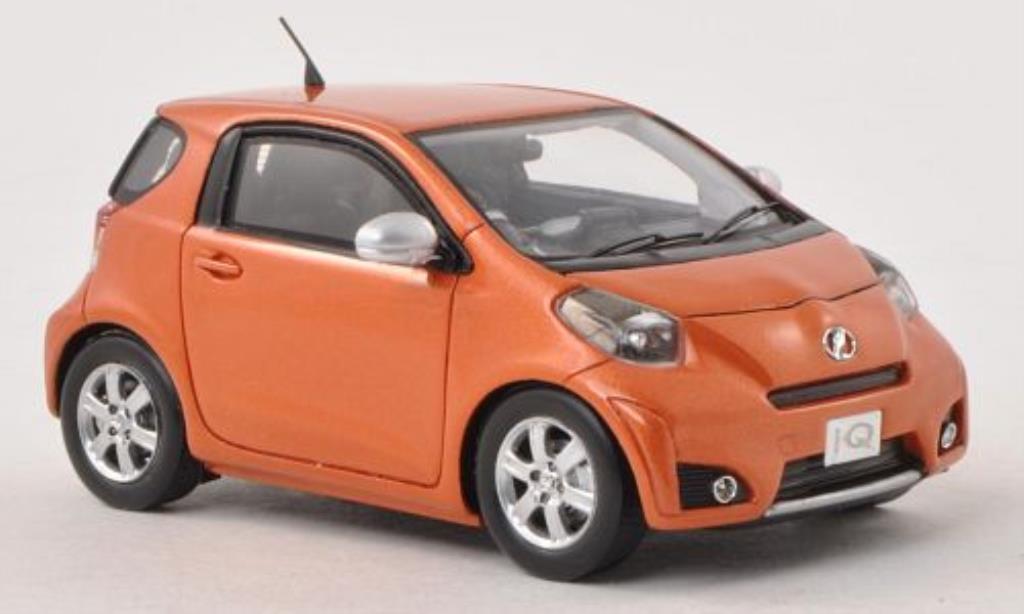 Toyota IQ 1/43 Ebbro orange RHD diecast model cars
