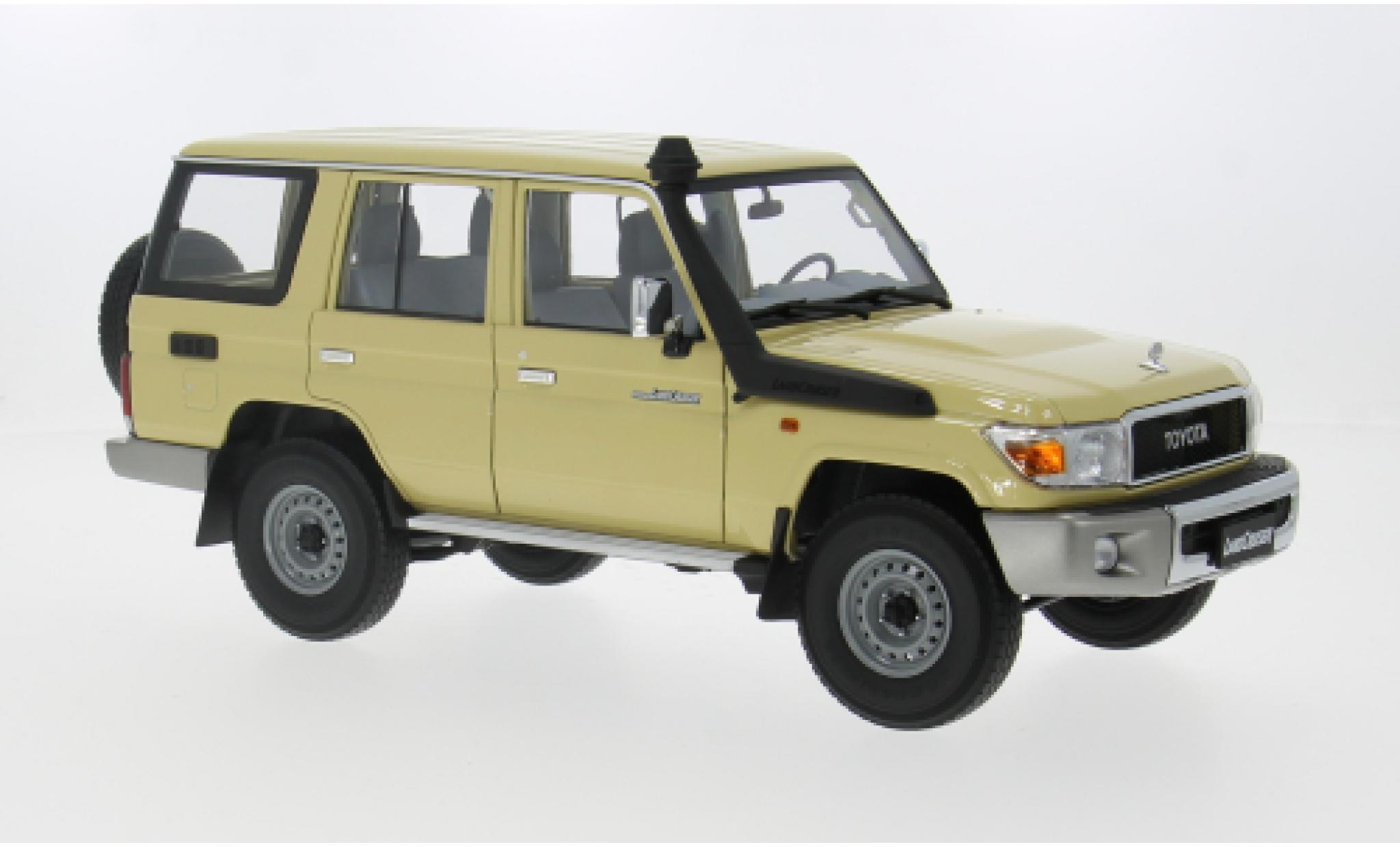 Toyota Land Cruiser 1/18 Almost Real 7 beige 1:18 diecast model cars