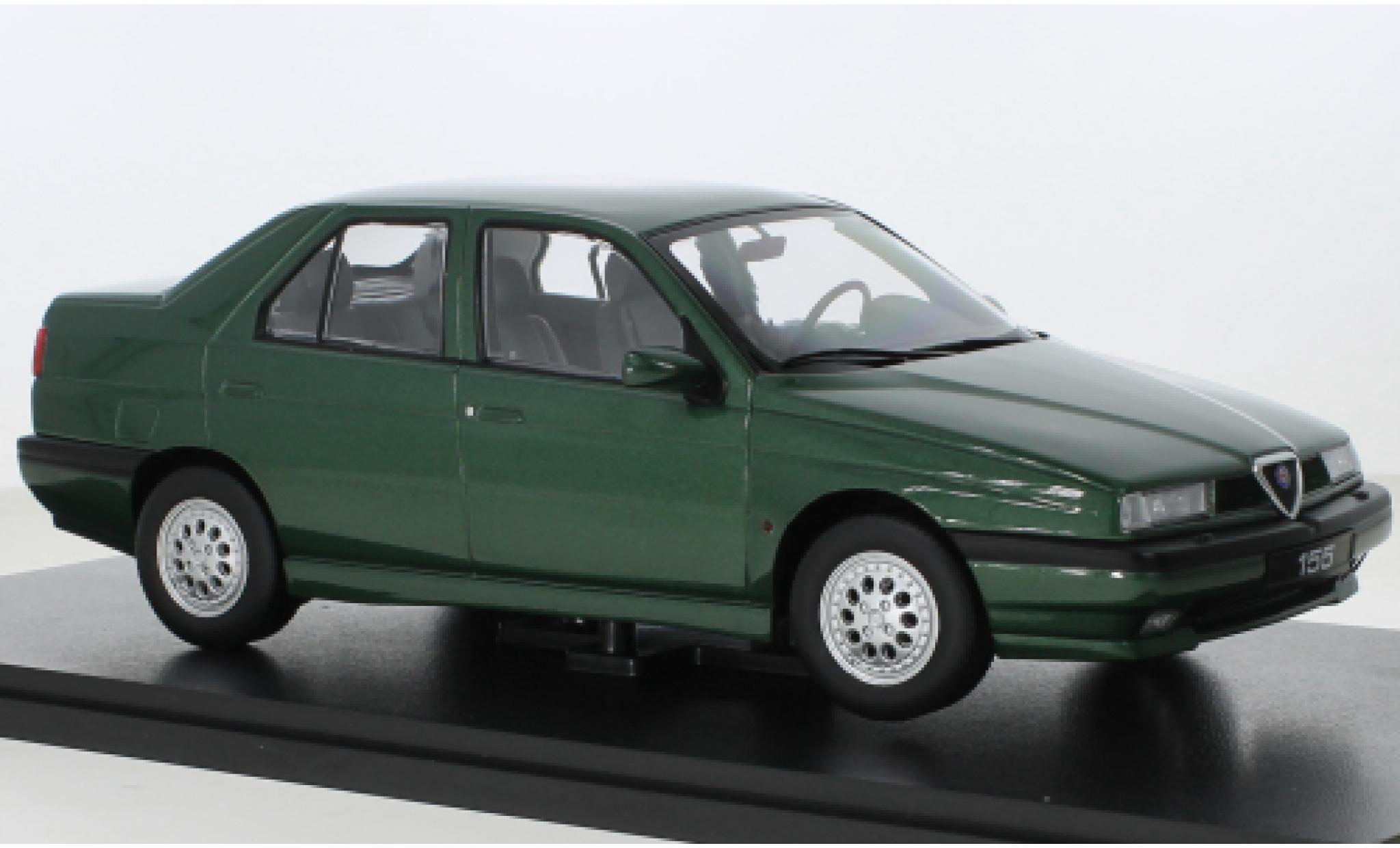 Alfa Romeo 155 1/18 Triple 9 Collection metallise green 1996 1:18 diecast model cars