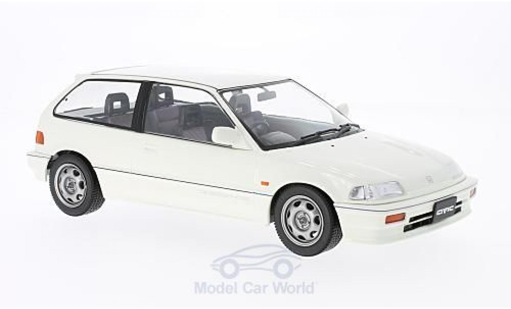 Honda Civic 1/18 Triple 9 Collection EF-3 Si white RHD 1987 ohne Vitrine diecast model cars