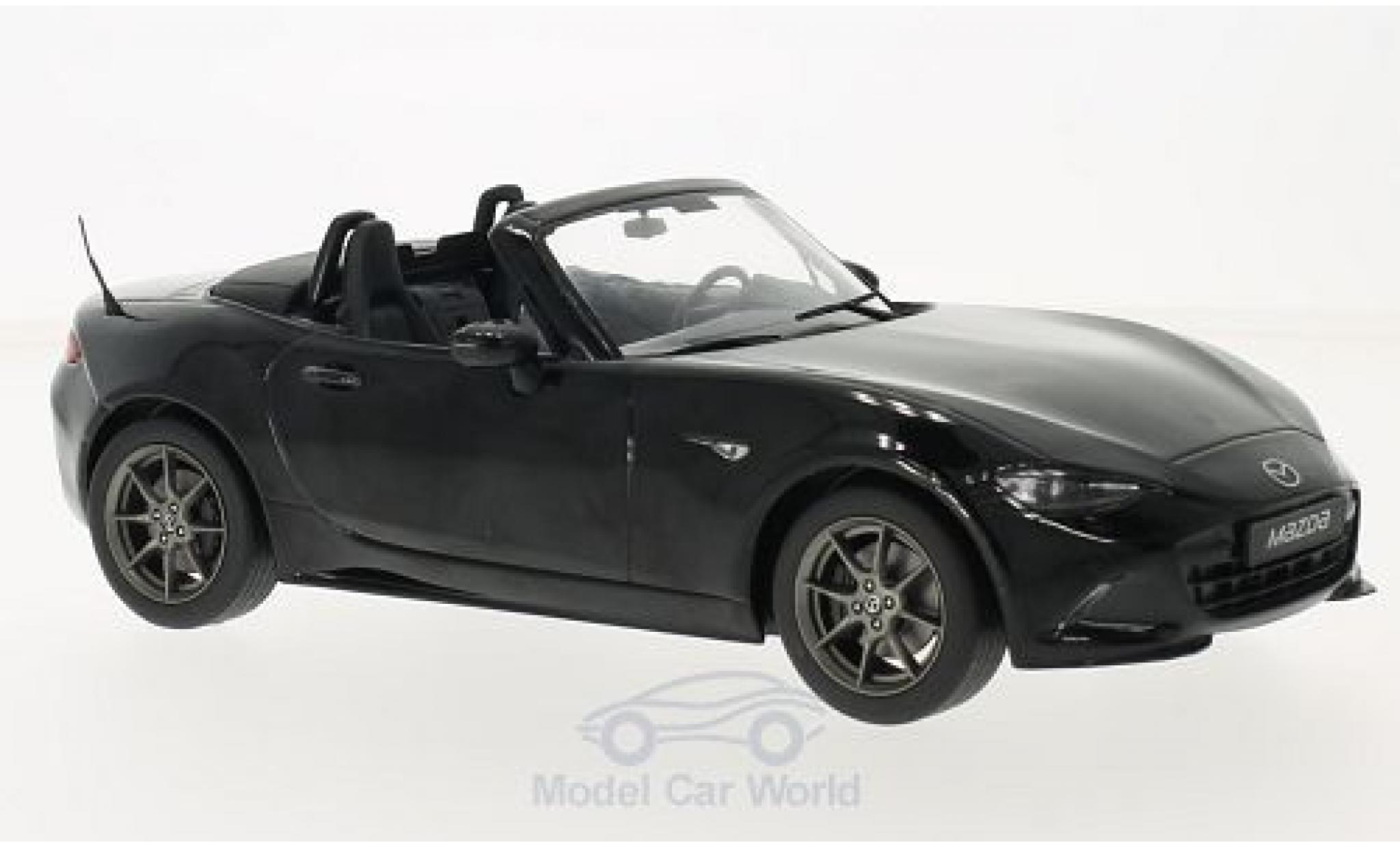 Mazda MX5 1/18 Triple 9 Collection black 2015 mit abnehmbarem Softtop ohne Vitrine diecast model cars