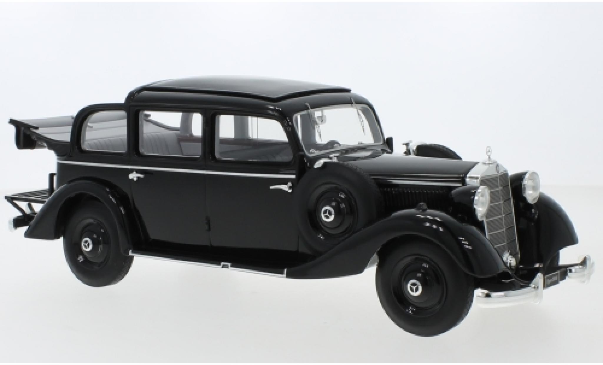 Mercedes 260 1/18 Triple 9 Collection D (W138) Pullman Landaulet black 1936 ouverts/es Verdeck diecast model cars