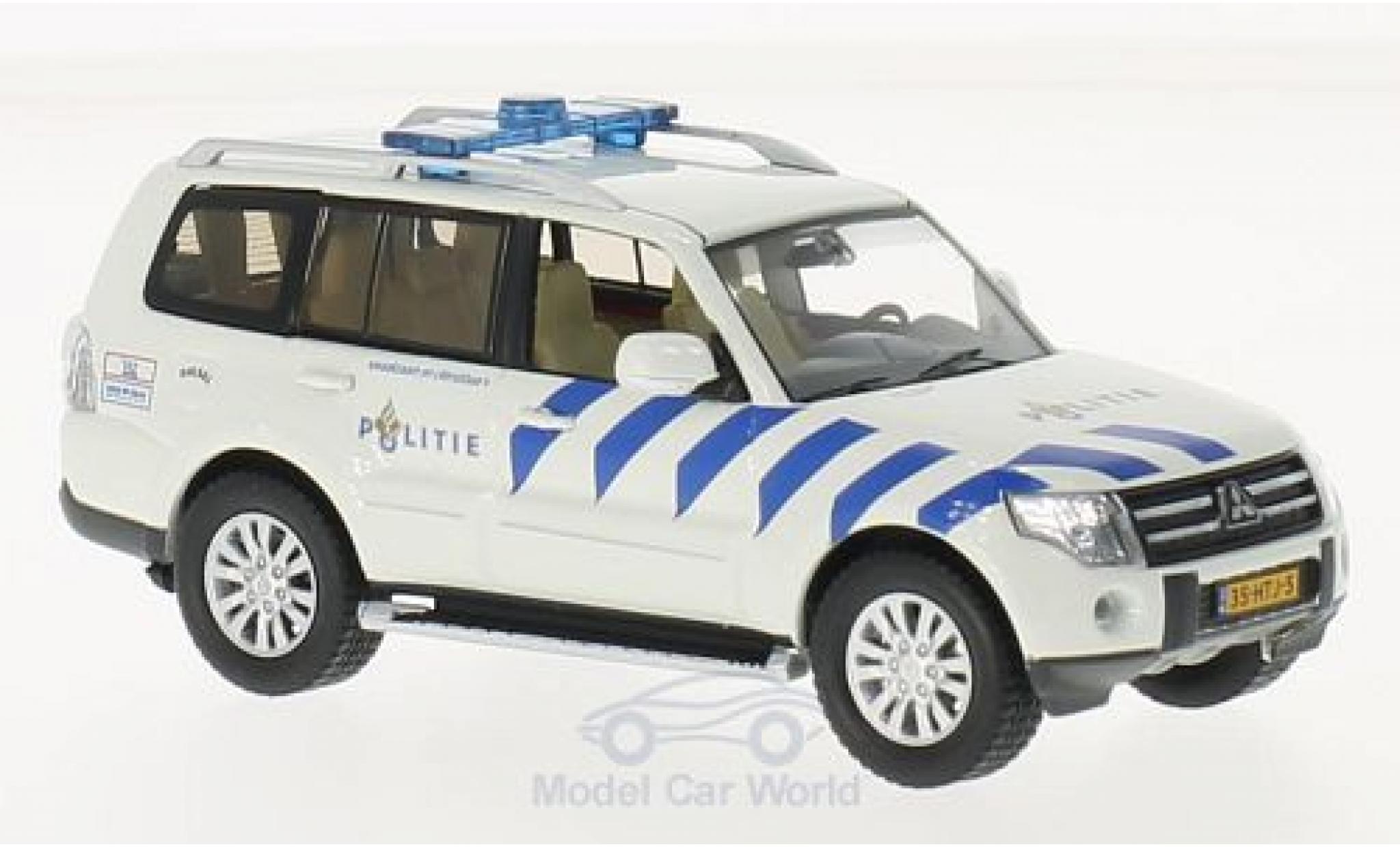 Mitsubishi Pajero 1/43 Triple 9 Collection white/blue Politie Amsterdam (NL) 2013 diecast model cars