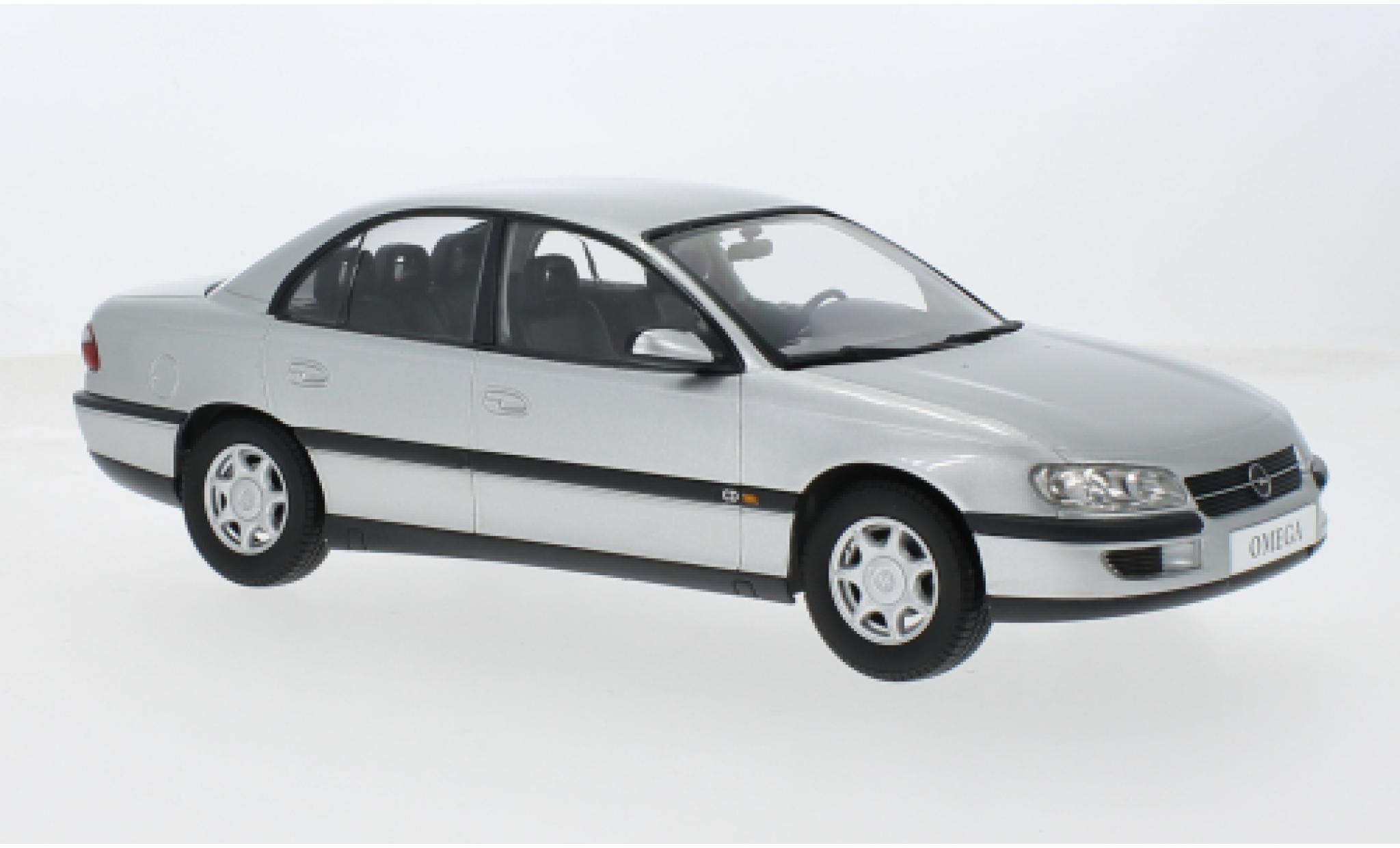 Opel Omega 1/18 Triple 9 Collection B silver 1996 1:18 diecast model cars