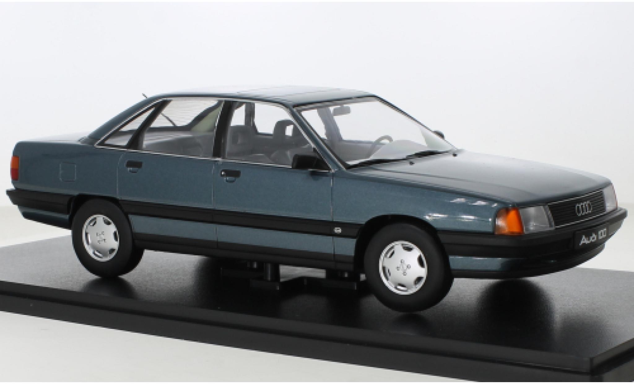Audi 100 1/18 Triple 9 Collection (C3) metallise turquoise 1989 diecast model cars